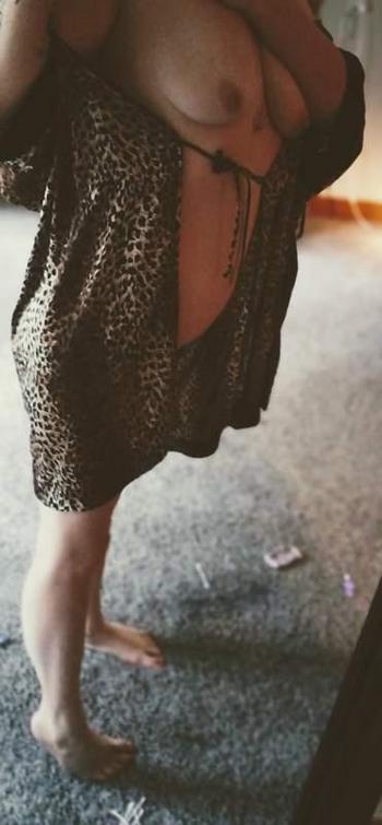 3045053382, female escort, Wheeling