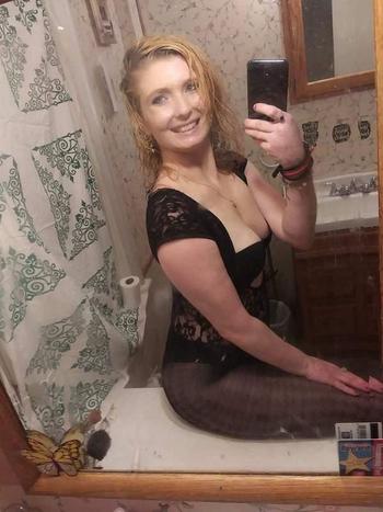 7402196162, female escort, Wheeling
